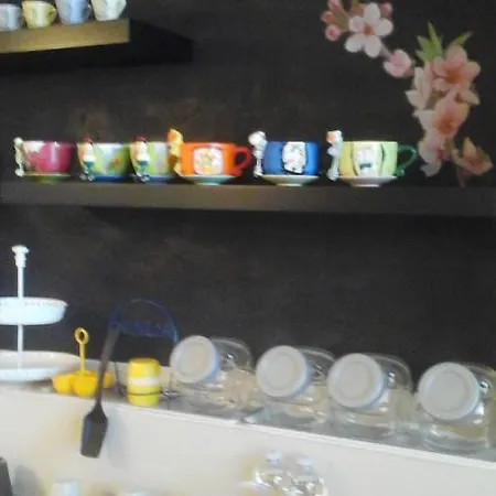 ベッド・アンド・ブレックファスト Happy Days