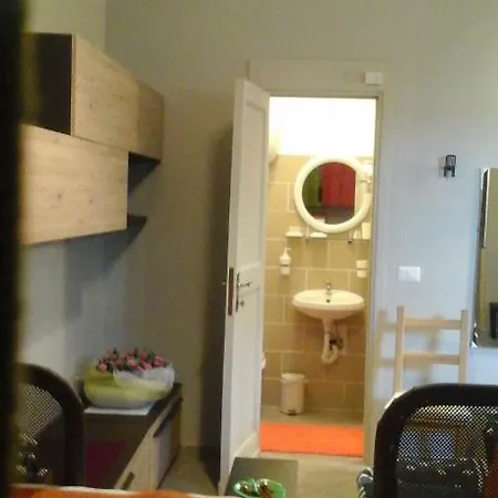 Alojamento de Acomodação e Pequeno-almoço Happy Days