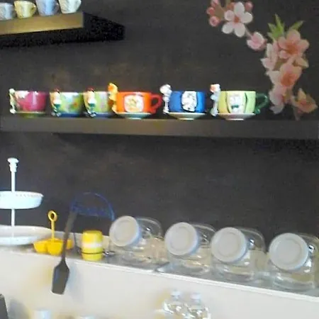 Happy Days Couette-café