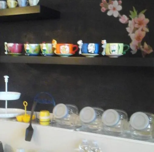 فندق مبيت وإفطار Happy Days