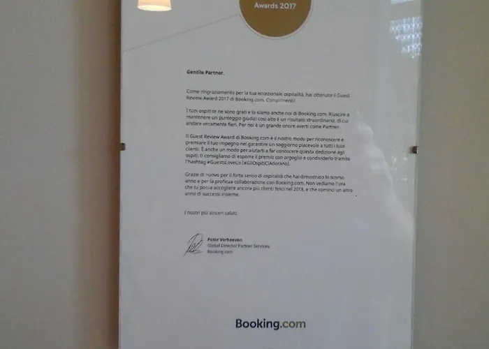 Alojamento de Acomodação e Pequeno-almoço Happy Days