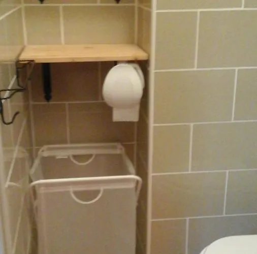 Alojamento de Acomodação e Pequeno-almoço Happy Days