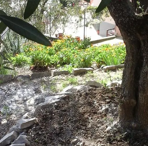 Alojamento de Acomodação e Pequeno-almoço Happy Days