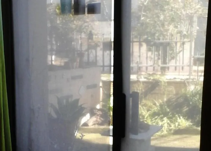 Happy Days Alojamento de Acomodação e Pequeno-almoço 4*